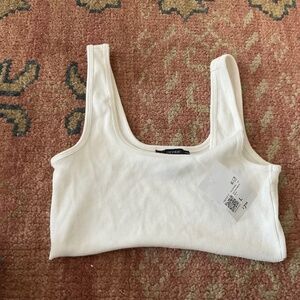Women’s Forever 21 NWT white ribbed crop tank top size L